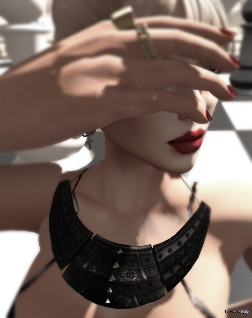 Rogue Necklace Group Gift by Leticia's Store - Teleport Hub - teleporthub.com