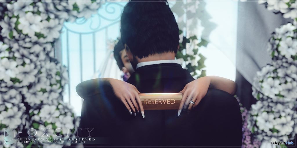 Reserved Couple's Pose January 2019 Group Gift by FOXCITY - Teleport Hub - teleporthub.com